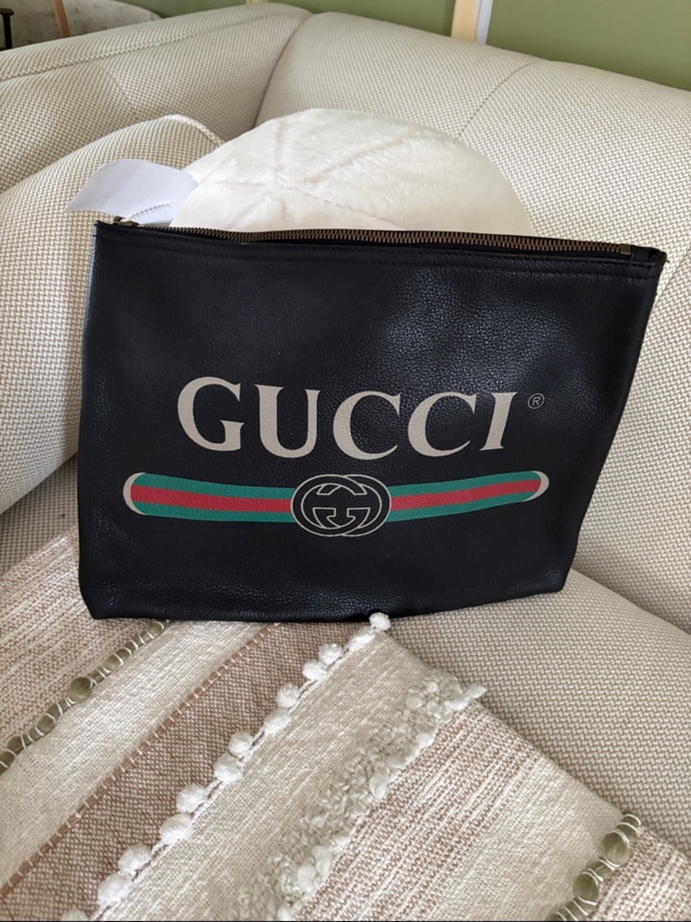 Gucci Black Leather Logo Classic Clutch with Green-Red Stripe